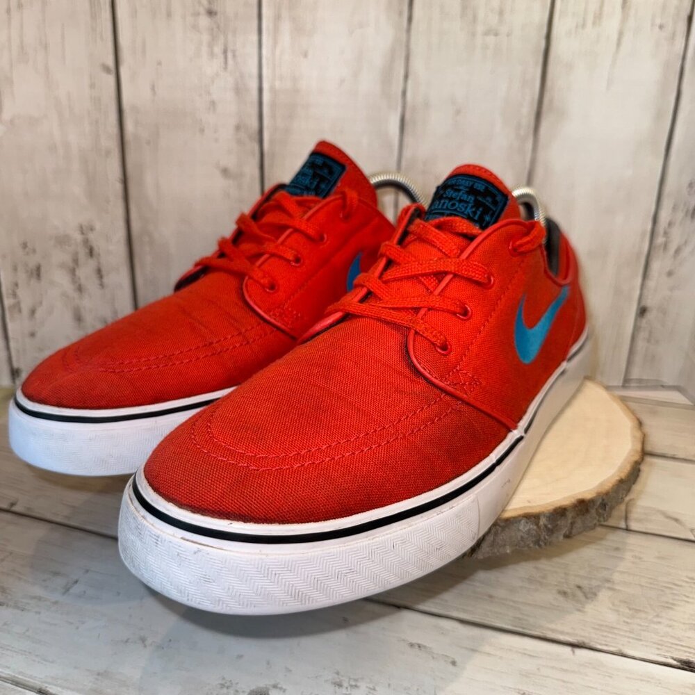 Nike SB Zoom Stefan Janoski Men's Size 10 Red Canvas Sneakers Shoes 615957-640 - Picture 3 of 7